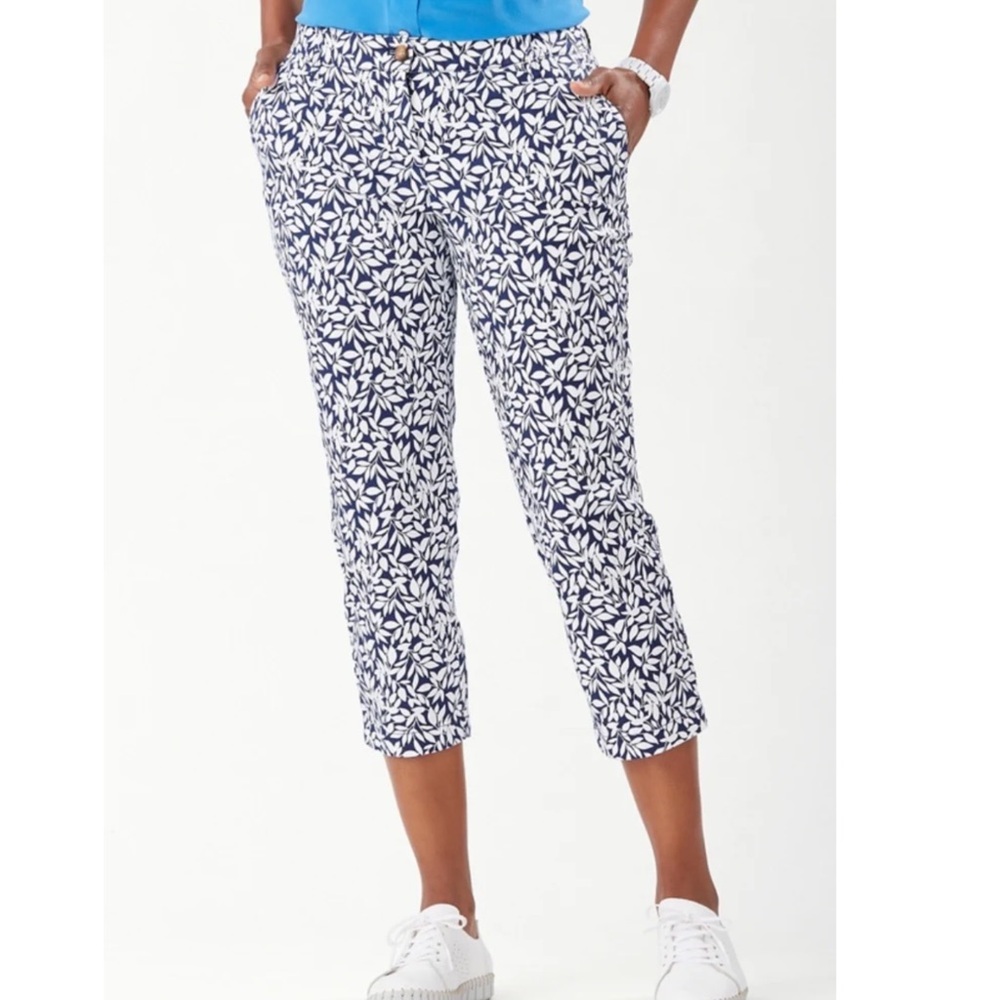 Tommy Bahamas Vivid Vines Boracay Crop size 4
